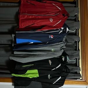 Lot of 5 womens size large Pepsi branded lightweight jackets